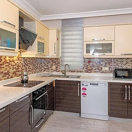 Szálloda Yasam Park - Calis Plajinda Muhtesem Konumda 4*