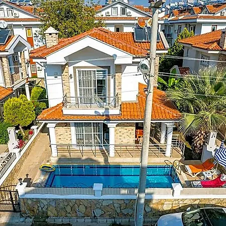 Yasam Park - Calis Plajinda Muhtesem Konumda Vilă