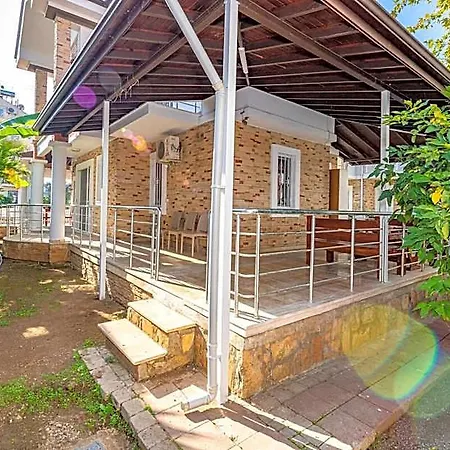 Vilă Yasam Park - Calis Plajinda Muhtesem Konumda Fethiye